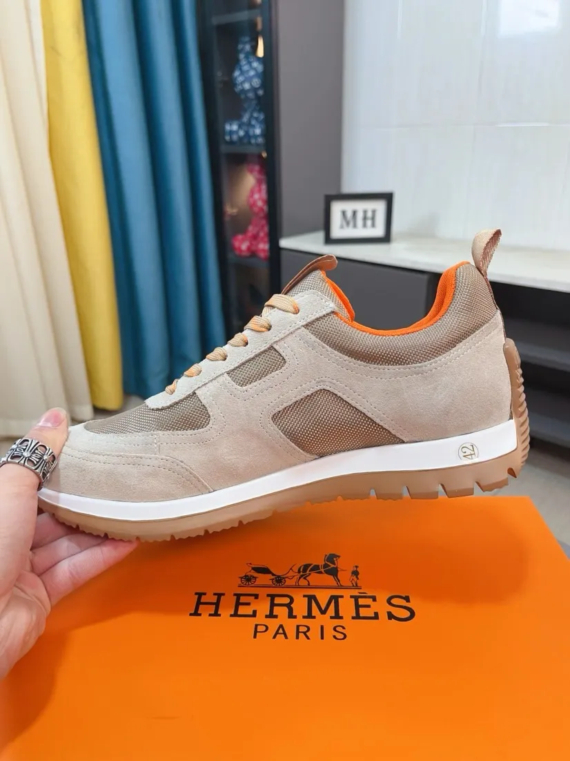 Men's shoes 💰440🌸🌸[HERMES] Hermès sneakers, the upper is made of calfskin and mesh, imported materials, full of texture, the lightweight sole is decorated with contrasting patterns, creating a versatile fashion style. Size: 38-44